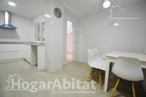 ¡5 DORMITORIOS! CÉNTRICO CON TERRAZA Y TRASTERO photo 0