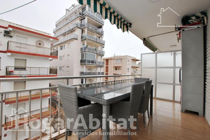 ¡SEGUNDA LÍNEA DE PLAYA! EXTERIOR Y SEMIREFORMADO CON TERRAZA photo 0