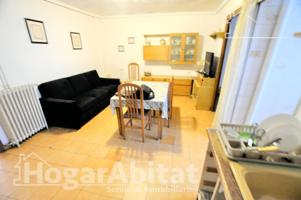 EXTERIOR CON TERRAZA Y TRASTERO JUNTO A LA PLAYA photo 0
