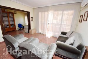 EXTERIOR EN RESIDENCIAL CON GARAJE, ASCENSOR, TERRAZA Y TRASTERO photo 0