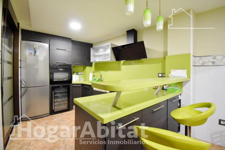EXTERIOR CON PATIO Y TRASTERO photo 0