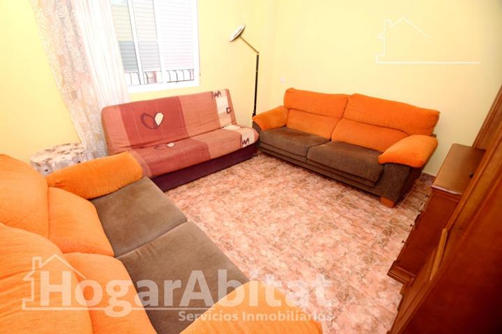 EXTERIOR Y AMPLIO CON GARAJE photo 0