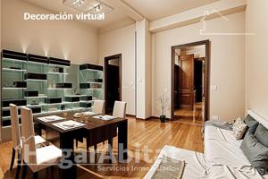 ¡GRAN OPORTUNIDAD! AMPLIA CASA CON GARAJE Y TERRAZA, EN EL CENTRO photo 0