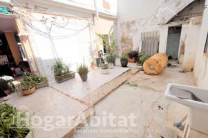 MUY AMPLIO CON TERRAZA Y GARAJE DOBLE PARA HACER TU HOGAR DE SUEÑO photo 0