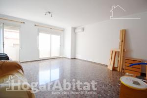 ¡5 DORMITORIOS! CÉNTRICO CON TERRAZA Y TRASTERO photo 0