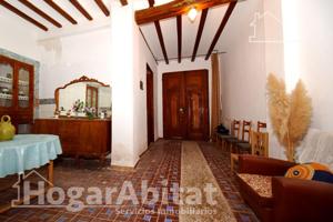 ¡ESTUPENDA OPORTUNIDAD! CASA PARA REFORMAR CON PATIO, TERRAZA Y TRASTERO photo 0
