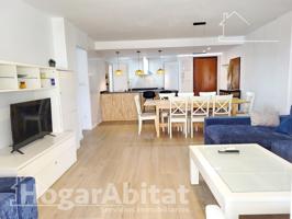 ¡PRIMERA LÍNEA DE PLAYA! AMPLIO Y EXTERIOR EN RESIDENCIAL CON GARAJE Y PISCINA photo 0
