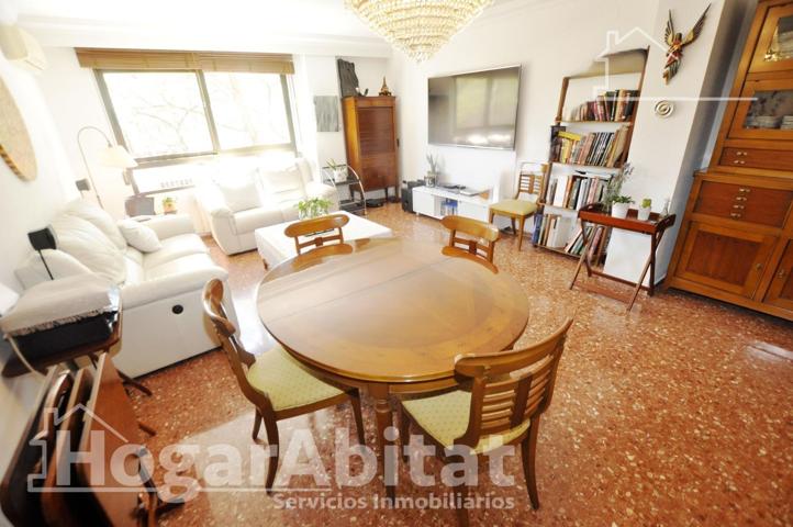 MUY AMPLIO Y EXTERIOR CON TERRAZA photo 0