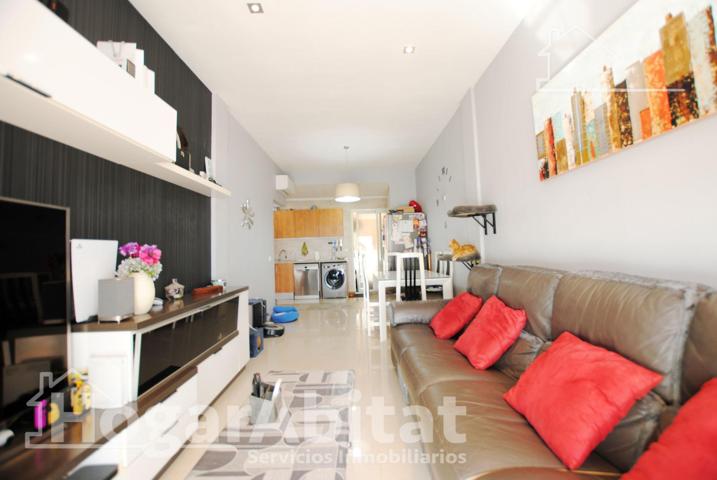 IMPECABLE, TODO EXTERIOR Y LUMINOSO CON TERRAZA Y GARAJE photo 0