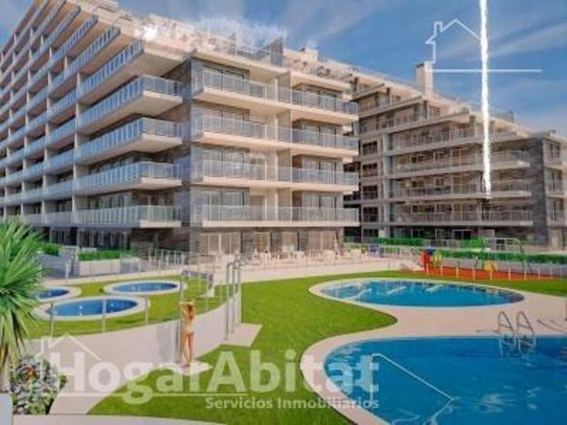 SEMINUEVO CON GARAJE, TERRAZA Y PISCINA CERCA DE LA PLAYA photo 0