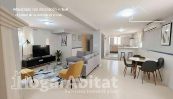 CASA MUY AMPLIA Y LUMINOSA CON GARAJE Y DOS TERRAZAS photo 0