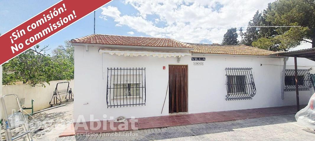 ¡MAGNÍFICO CHALET! AMPLIO CON PISCINA PRIVADA, TERRAZA Y GARAJE photo 0