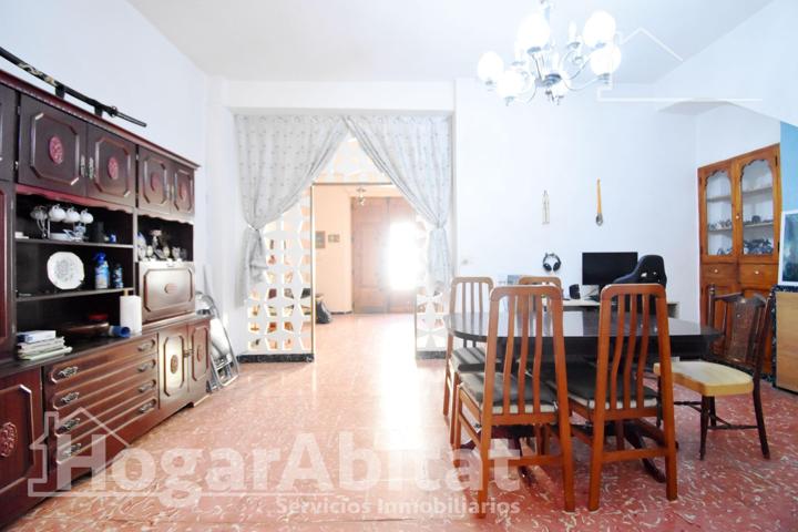 ¡MAGNÍFICA CASA! AMPLIA Y LUMINOSA CON DOS TERRAZAS Y TRASTERO photo 0