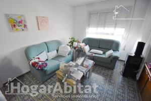 ¡GRAN OPORTUNIDAD! MUY ECONÓMICO, AMPLIO Y LUMINOSO, CERCA DEL CENTRO photo 0