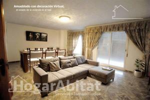 ESPACIOSA CASA CON GARAJE Y TERRAZA JUNTO AL AYUNTAMIENTO photo 0