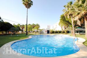 ¡CERCA DEL MAR! TOTALMENTE REFORMADO EN RESIDENCIAL CON PISCINA Y JARDÍN photo 0