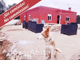 CHALET RUSTICO CON PARCELA, TERRAZA Y PARKING photo 0