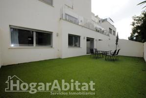 BONITO Y EXTERIOR EN RESIDENCIAL CON GARAJE, PISCINA Y TERRAZA, JUNTO A LA PLAYA photo 0