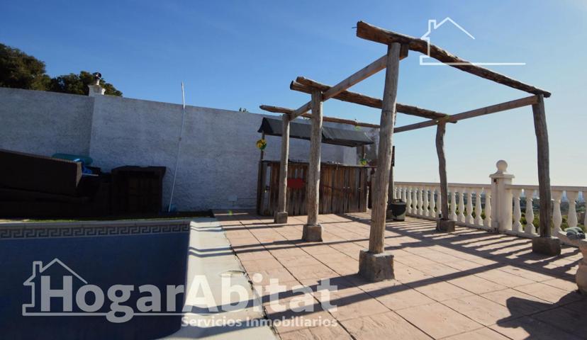 ¡VISTAS DESPEJADAS! CHALET CON PISCINA, GARAJE, TERRAZA Y BARBACOA photo 0