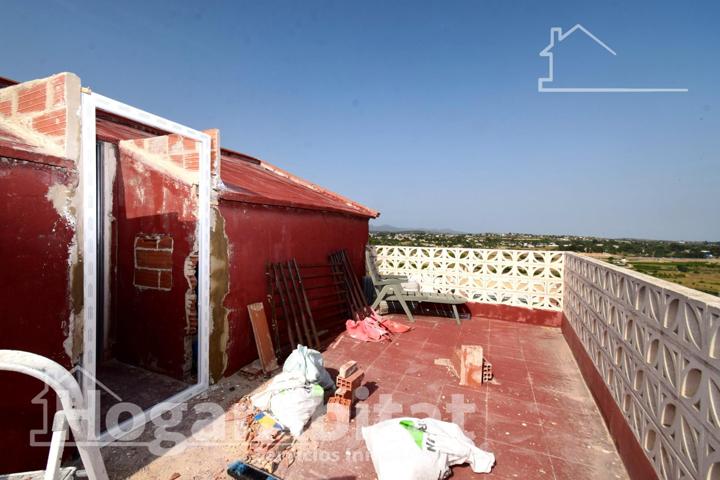 ¡OPORTUNIDAD! CASA CON TERRAZA PARA HACER A TU HOGAR DE SUEÑO photo 0