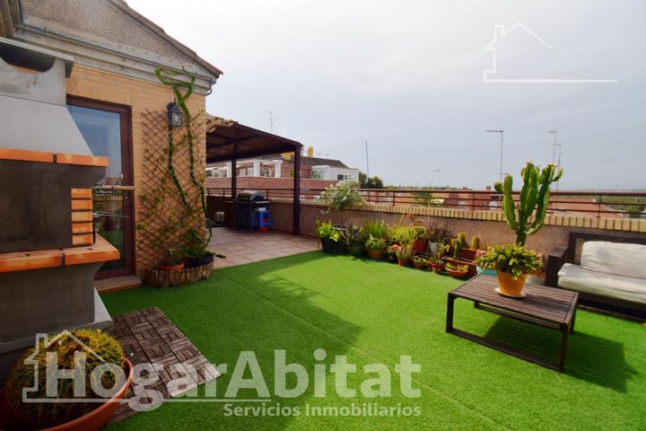 PRECIOSO ÁTICO REFORMADO CON TERRAZA Y GARAJE photo 0