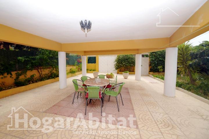 ¡CHALET ESPECTACULAR! AMPLIO Y LUMINOSO CON PISCINA PRIVADA Y TERRAZA photo 0