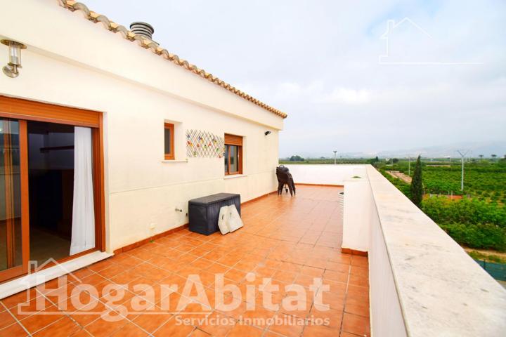 ¡ÁTICO EN PLENO CENTRO! AMPLIO Y ESQUINERO CON GRAN TERRAZA Y ASCENSOR photo 0