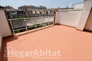 AMPLIO ADOSADO CON TERRAZA Y GARAJE photo 0