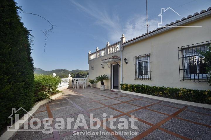 ¡MAGNÍFICO CHALET! AMPLIO Y LUMINOSO CON GRAN TERRAZA DE VISTAS PANORÁMICAS photo 0