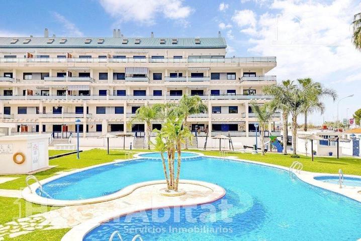 RESIDENCIAL DE LUJO! ACOGEDOR Y LUMINOSO CON TERRAZA CERCA DE LA PLAYA photo 0