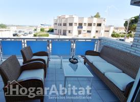 ¡PRIMERA LÍNEA DE PLAYA! PRECIOSO Y AMPLIO CON TERRAZA Y ASCENSOR photo 0