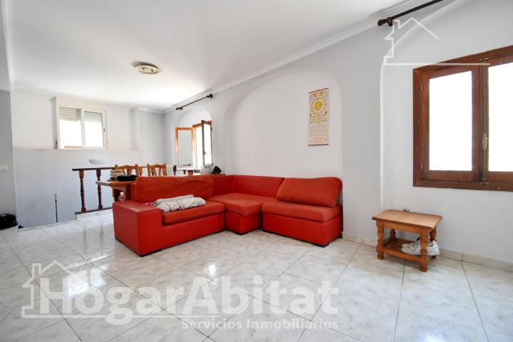 ESPACIOSA CASA CON TERRAZA EN EL HISTÓRICO CASCO ANTIGUO photo 0