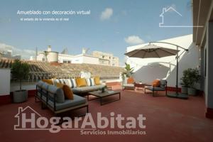 ESPACIOSA CASA CON DOS TERRAZAS Y GARAJE EN PLENO CENTRO photo 0