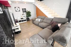 ¡ALQUERÍAS CENTRO! PRECIOSO ADOSADO ESQUINERO Y AMPLIO CON GARAJE Y TERRAZA photo 0