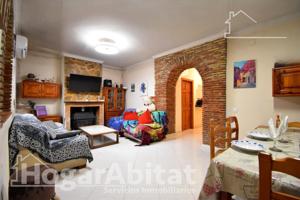 ¡GRAN OPORTUNIDAD! CASA AMPLIA, ESQUINERA Y MUY LUMINOSA CON TERRAZA photo 0