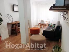 REFORMADO, BONITO Y MUY LUMINOSO CON TERRAZA MUY CERCA DE LA PLAYA photo 0