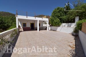 CHALET EN SUELO RÚSTICO REFORMADO CON TERRAZA Y AMPLIO TERRENO CON HUERTO photo 0