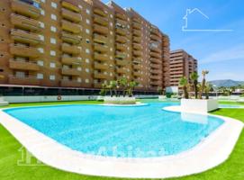 ¡VISTAS LATERALES AL MAR! SEMINUEVO EN RESIDENCIAL EN 1ª LÍNEA CON PISCINA, TERRAZA Y GARAJE photo 0