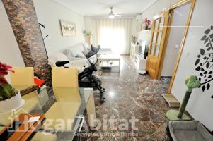 ALTO, AMPLIO Y TODO EXTERIOR CON DOS BALCONES Y ASCENSOR photo 0