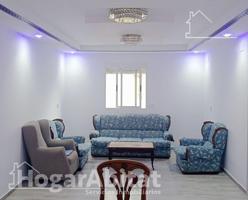 MUY AMPLIO Y REFORMADO JUNTO AL CENTRO DE SALUD photo 0