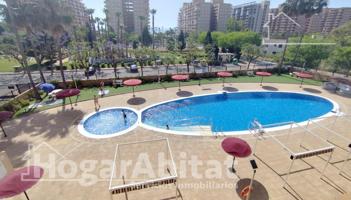 ¡A UN PASO DEL MAR! SEMINUEVO CON PISCINA, GARAJE Y TERRAZA photo 0