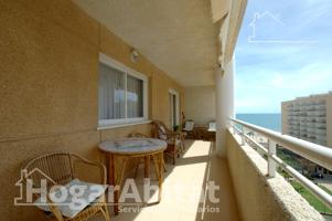 ¡VISTAS AL MAR! PRECIOSO PISO CON GARAJE, TERRAZA Y PISCINA photo 0