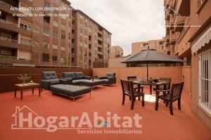AMPLIO CON GRAN TERRAZA Y GARAJE JUNTO A NUEVO CENTRO photo 0