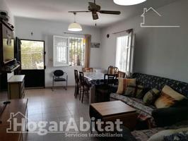 ¡VISTAS PANORÁMICAS! GRAN CHALET CON PISCINA PRIVADA, TERRAZA Y PARCELA photo 0