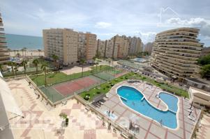 ¡VISTAS AL MAR! PRECIOSO PISO CON GARAJE, TERRAZA Y PISCINA photo 0