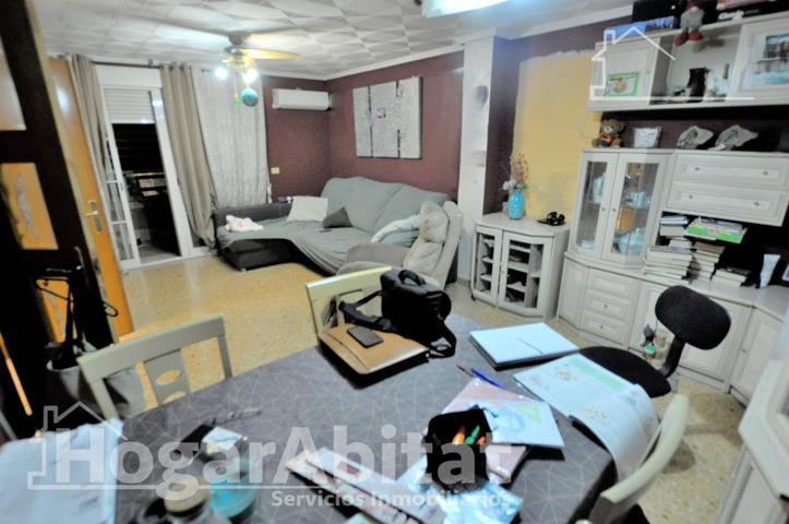 ¡EN BUENA ZONA! AMPLIO, LUMINOSO Y EXTERIOR CON BALCÓN Y TERRAZA photo 0