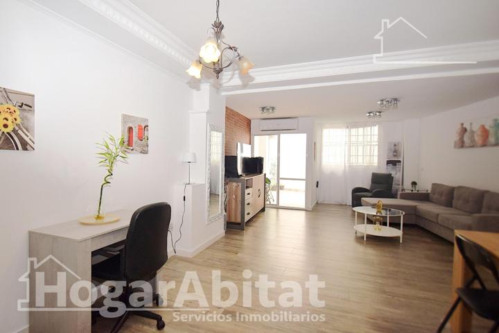 ¡MAGNÍFICA VIVIENDA! REFORMADA Y MUY AMPLIA CON GRAN TERRAZA photo 0