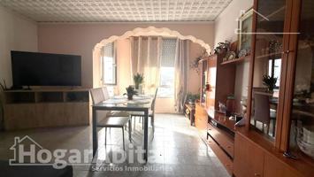 ¡PERFECTO PARA INVERTIR! AMPLIO, EXTERIOR Y LUMINOSO, CERCA DEL CENTRO photo 0