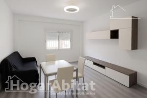 ¡REFORMADO A ESTRENAR! PRECIOSO, ACOGEDOR Y EXTERIOR CON TERRAZA photo 0