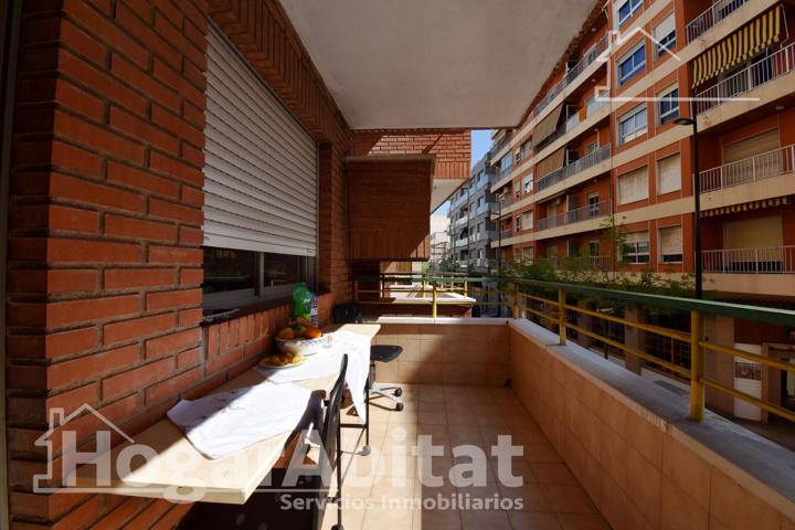 AMPLIO CON BALCÓN Y DOS PATIOS JUNTO PS LES GERMANIAS photo 0